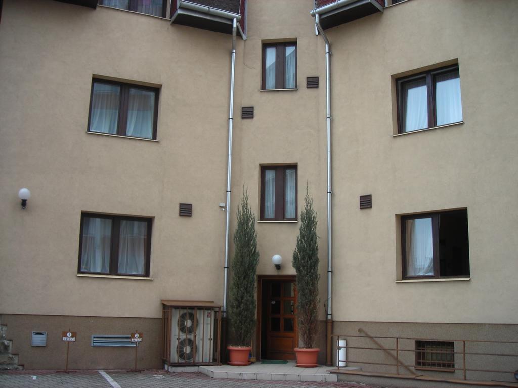 Hotel Forman Mladá Boleslav Exterior foto
