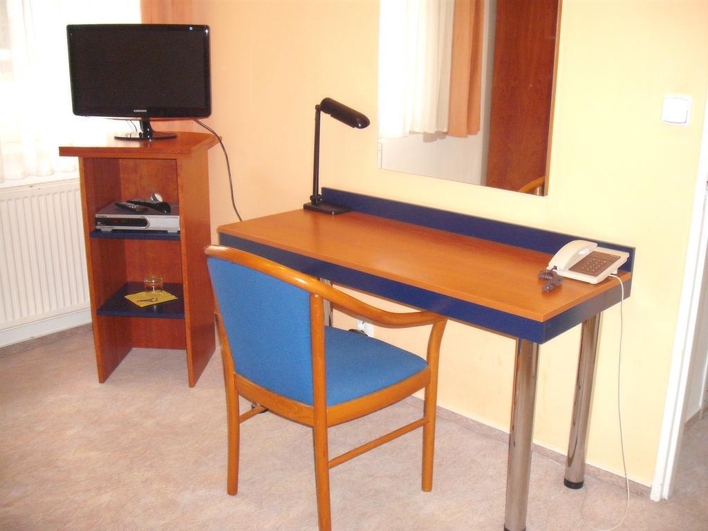 Hotel Forman Mladá Boleslav Quarto foto